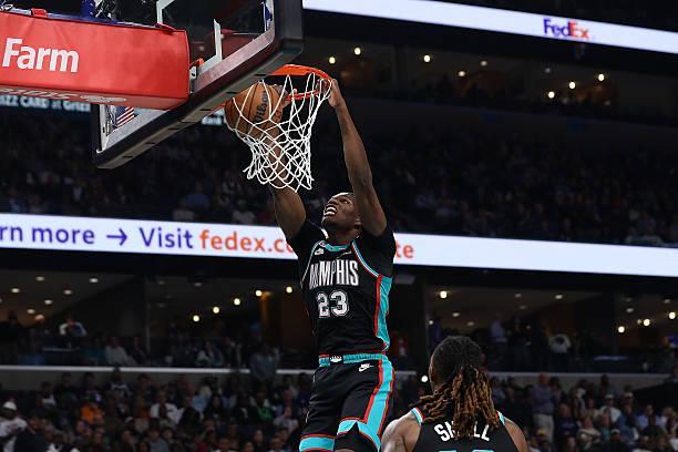 114-106翻船？孟菲斯灰熊队在NBA的混乱比裁判还显眼