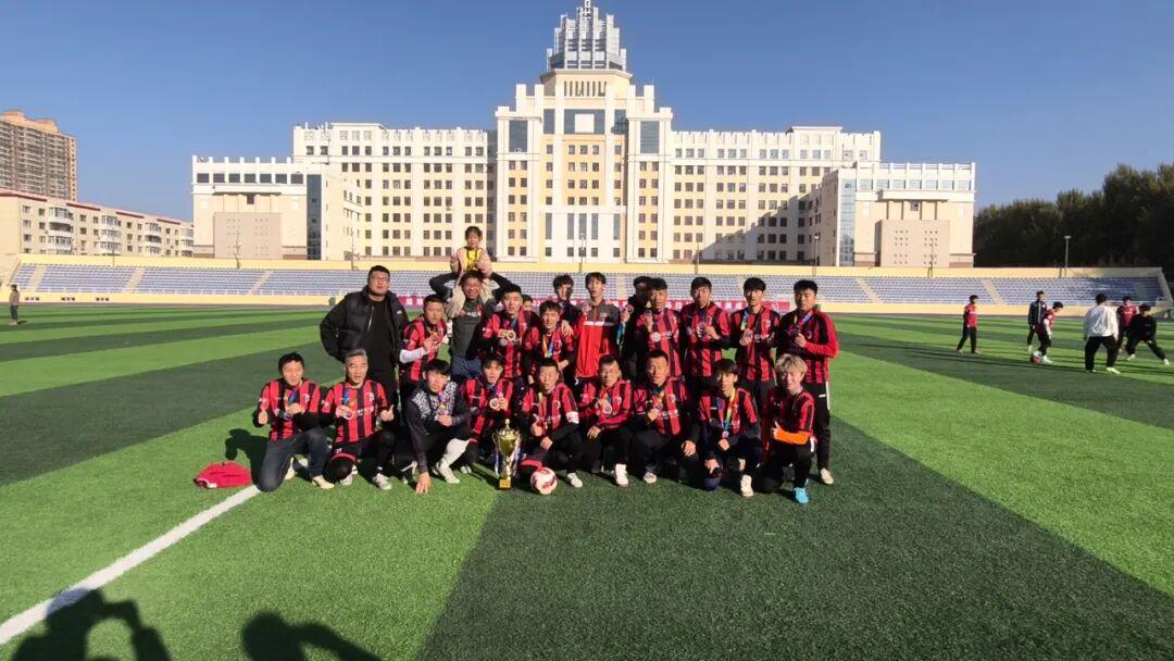 黑龙江米兰夺得1座杯赛，米兰情怀比英超戏码还热闹（意甲式情绪）