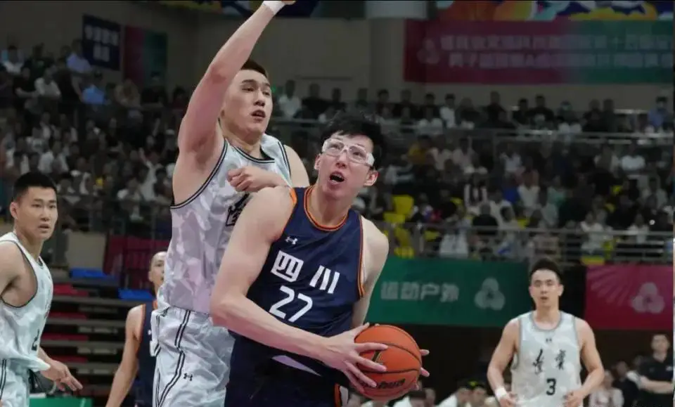 周琦为600万拼全运会，CBA开赛前的尴尬数字