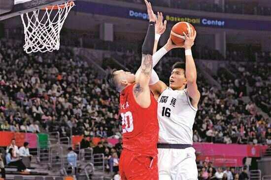 广东队87:71赢首战，杜锋脸色比比分还复杂，CBA场景像NBA热身赛？