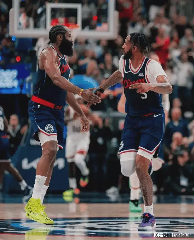 119-120一分惜败，快船队双核56分也掩不住热火队的替补火力（NBA）