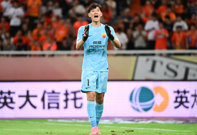 海港9场不胜：亚冠赛场外战成短板，中超三连冠还靠谁撑？