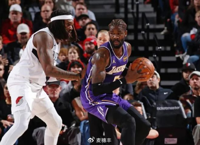 123-115客场险胜，湖人靠艾顿一场29+10把中锋价值写进NBA账本