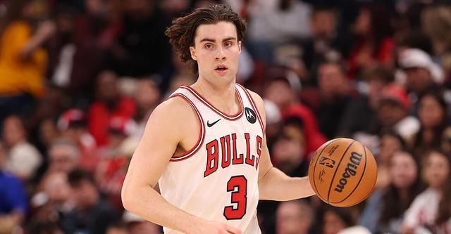 24分落后翻盘成真！公牛队113-111绝杀76人队，NBA今晚嗨翻