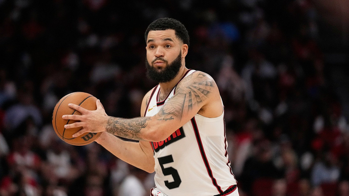 火箭押上2个首轮换怀特，凯尔特人省3950万奢侈税？NBA这盘3方交易