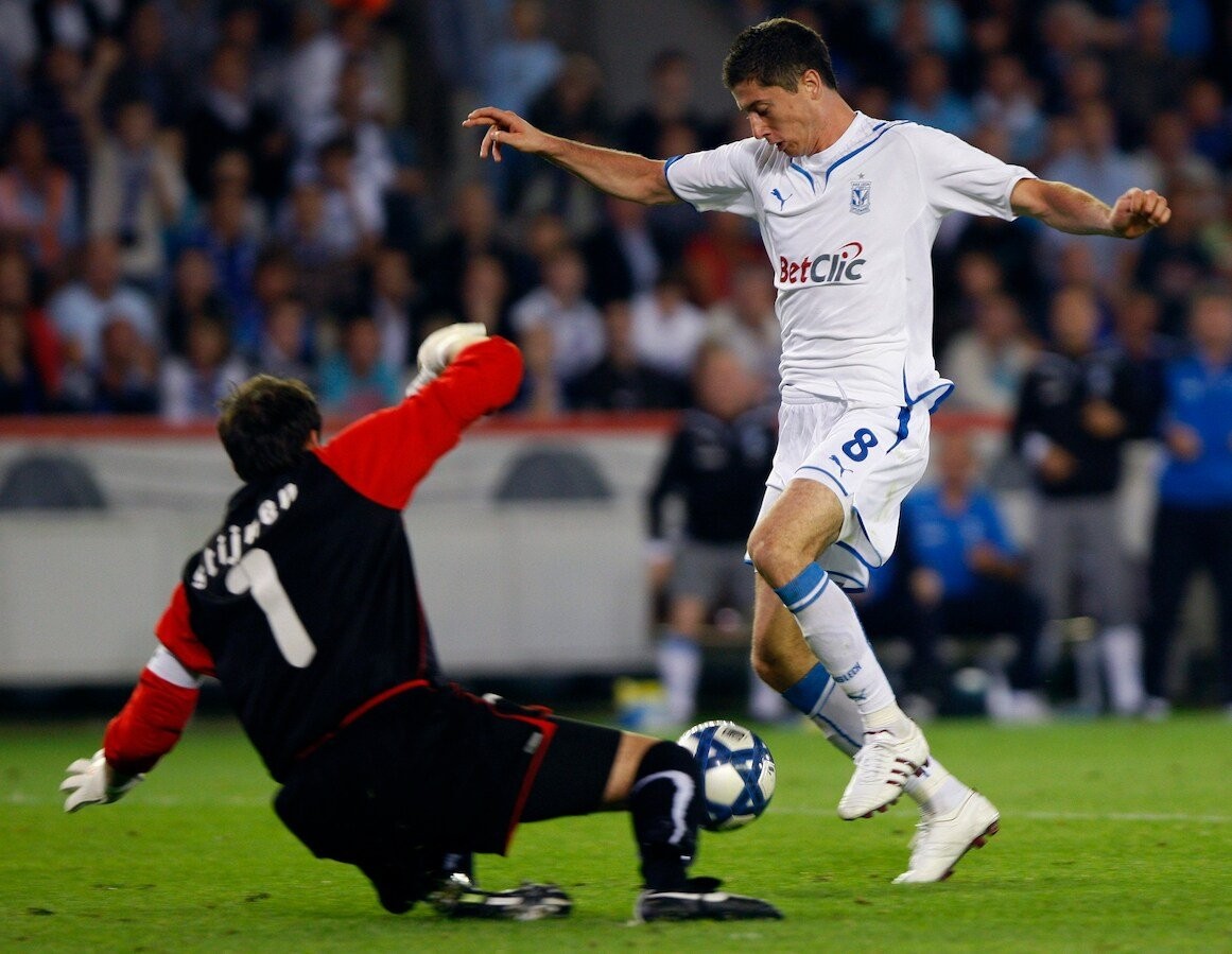 欧冠第4轮：巴萨北京时间2025/11/6 04:00客战布鲁日，莱万冲39家纪录能否撼动梅西40家