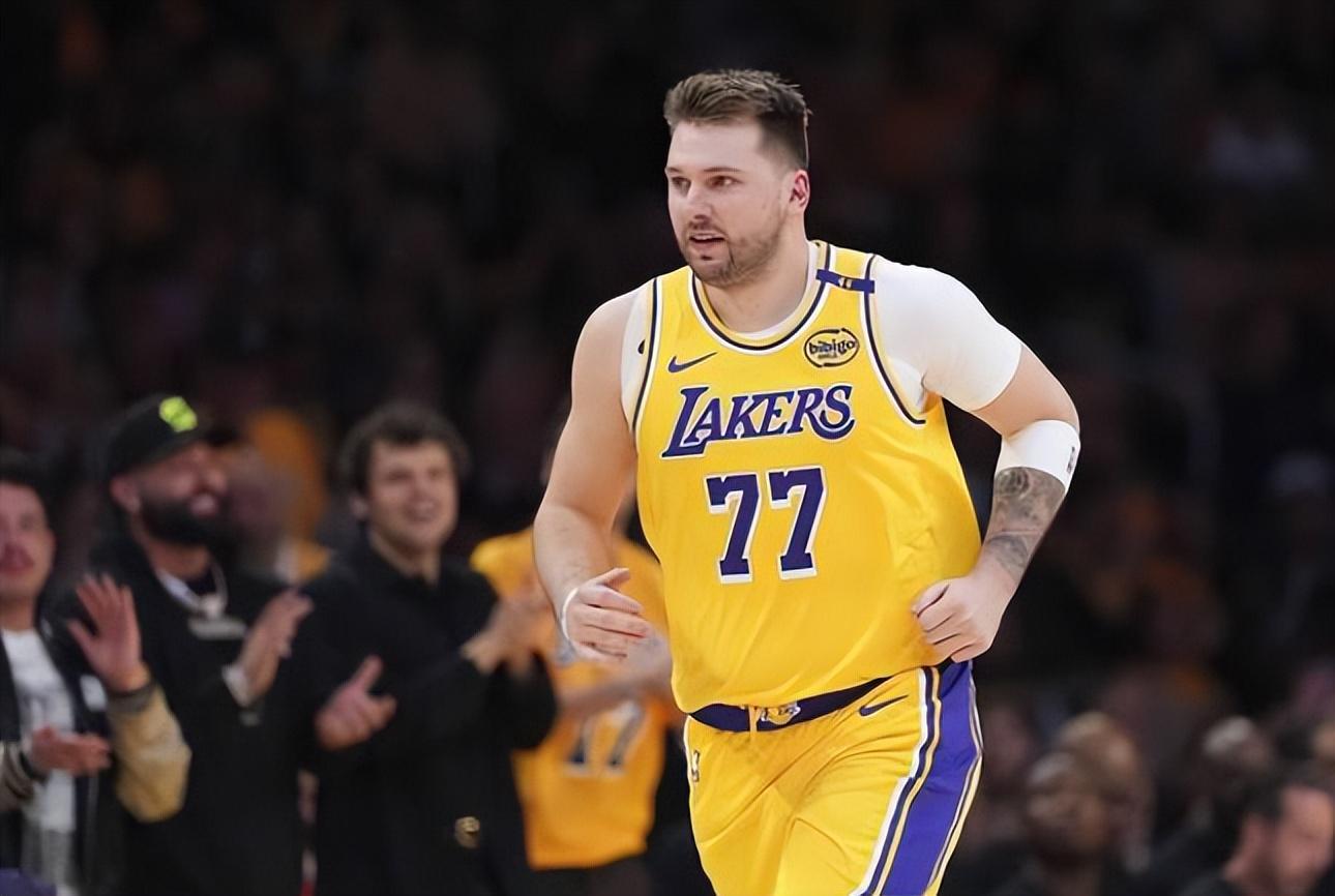 湖人4连胜冲5连？NBA洛城主场对阵马刺11月6日11:00