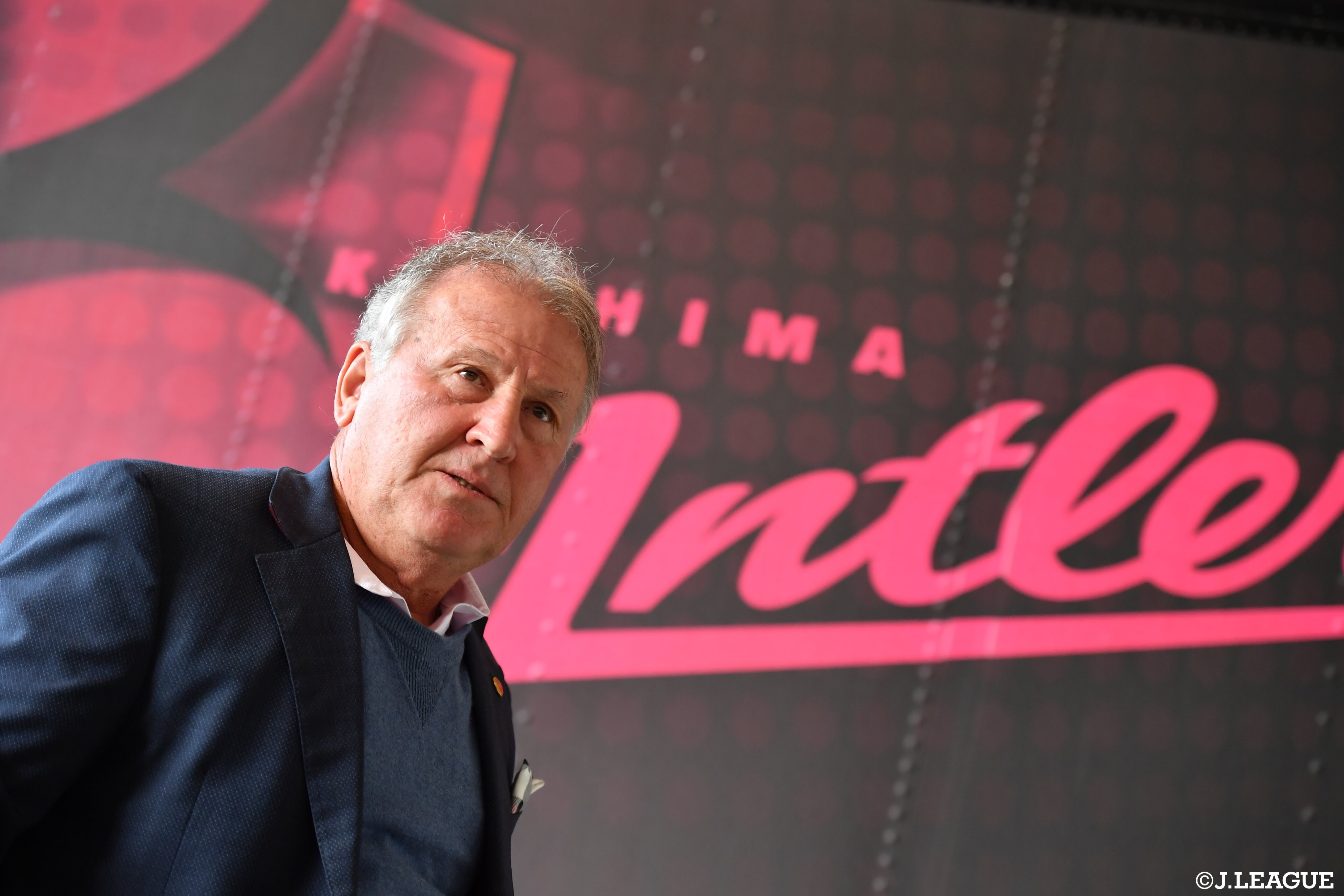 10月3-2那天的日本，济科说有望进四强，鹿岛鹿角领跑J1联赛这种话谁信？