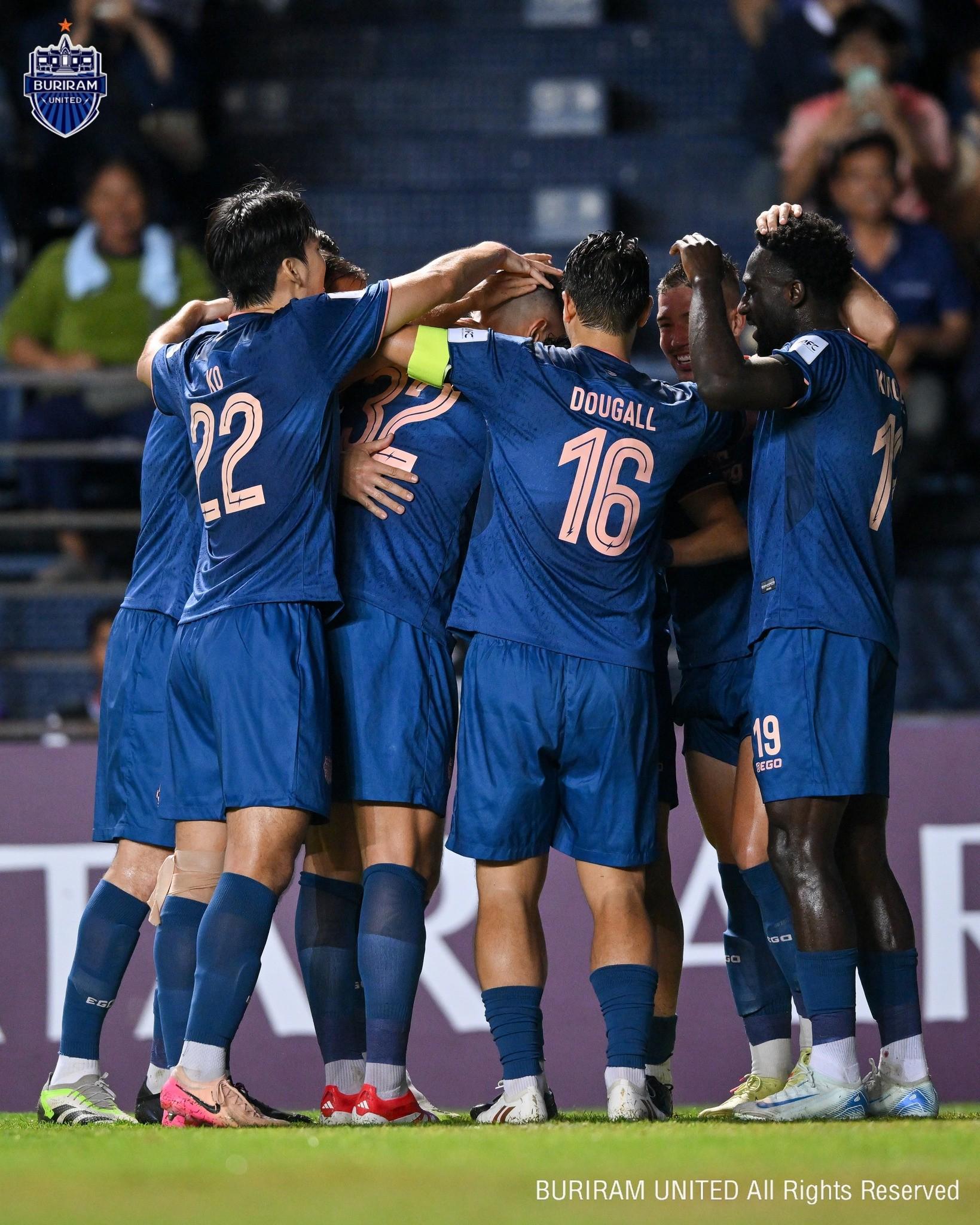 汶马探赛换球服，2019年横滨水手旧账在中超被翻了