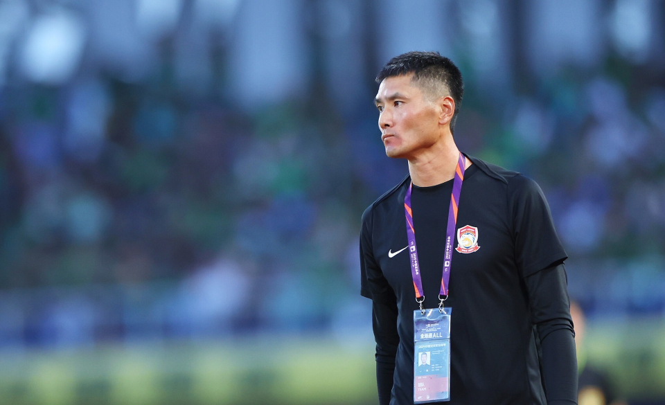 45岁土帅回归？邵佳一被点名执掌中国男足，中超队能学会英超那套吗