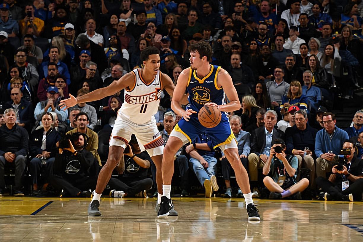 118-107！勇士升至5胜3负，NBA勇士内线突然醒来，数据说明一切