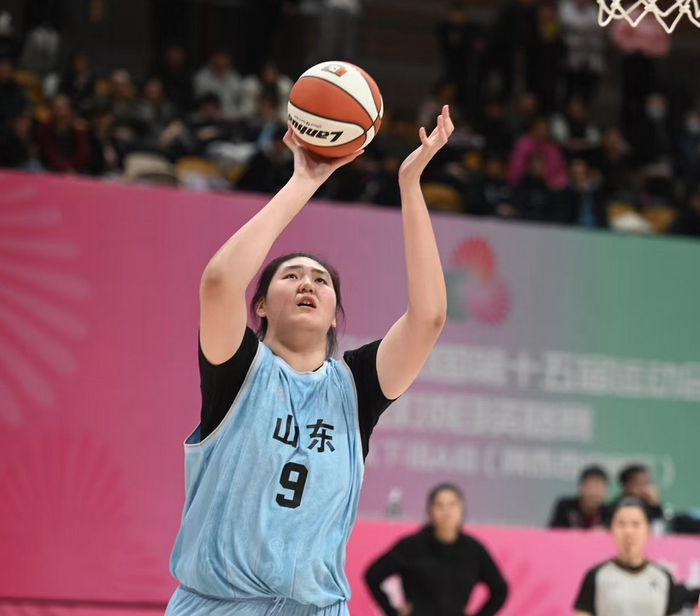 78-50狂胜28分，山东队U18把女篮赛场开成NBA个人秀