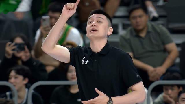 辽宁124-60碾压中国澳门，CBA热身像季前赛，NBA球风在哪？