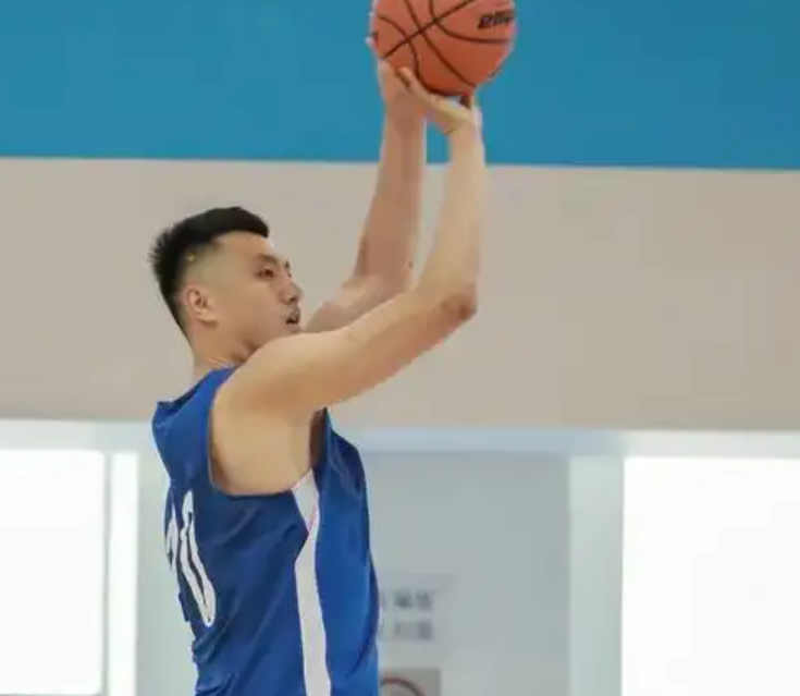 全运会北京队憾负天津市：翟晓川18分7板在线，方硕再崩盘，许利民的换人像赌博