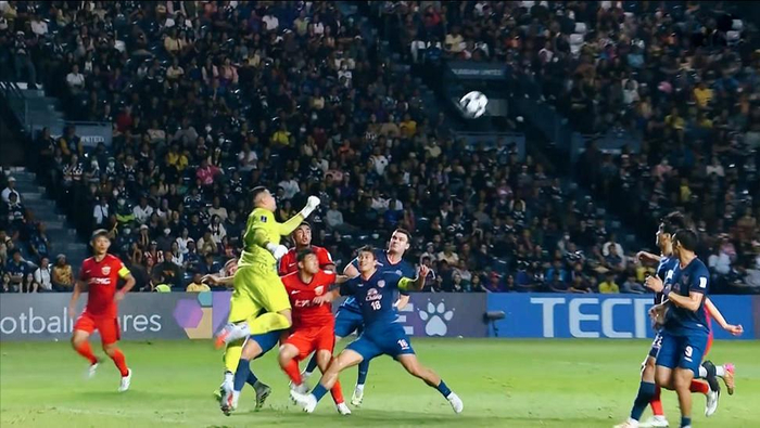 亚冠4轮0胜，上海海港2:0输球给武里南联，中超脸面去哪了？