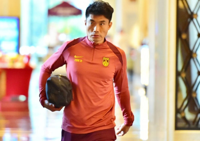 45岁邵佳一接国足帅位，青岛市中超换帅剧情比英超转会窗还疯狂