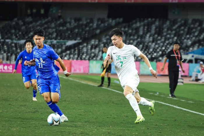 U20三队同积3分，山东1球优势晋级，英超级戏剧性抽签上演