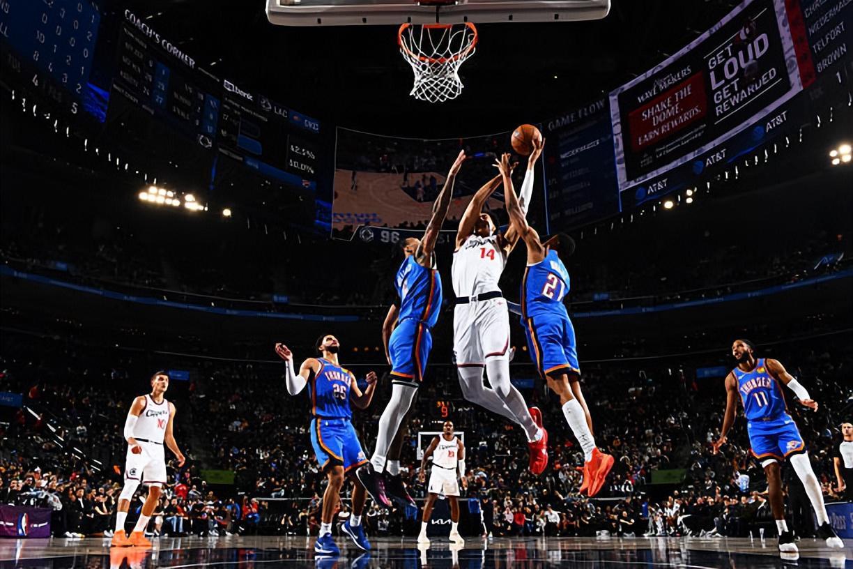 雷霆126-107横扫快船，NBA8连胜让西部傻眼