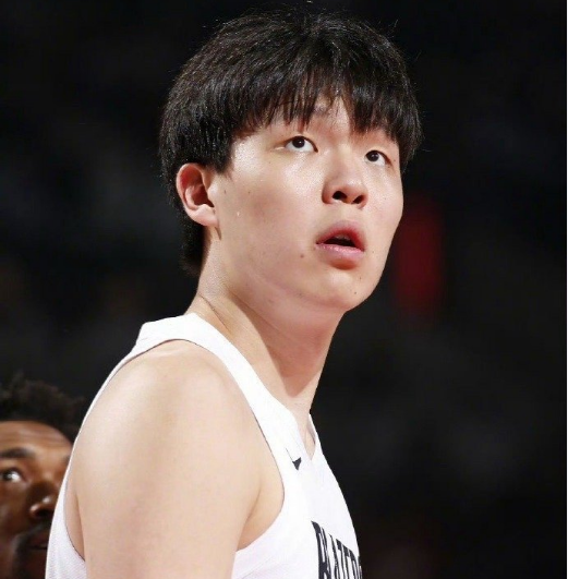 8胜0负卫冕军来了：波特兰开拓者的杨瀚森在nba还有没有戏？