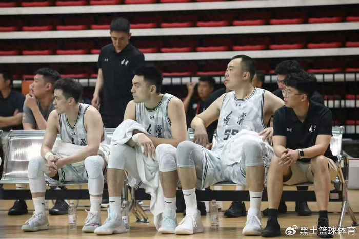 辽宁118-68狂胜吉林50分，目标3连冠像NBA常规赛场秀？