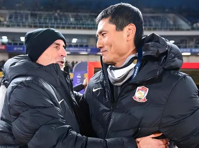 150万美元预算、2名德甲/英超背景外教被拒：邵佳一如何从本土教练堆里出奇制胜？