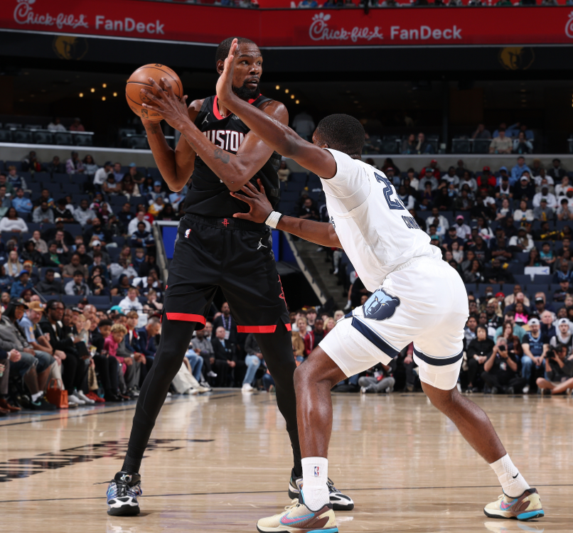 阿门28分10板，火箭五连胜！NBA场上谁还敢小瞧，乌度卡能偷笑多久？