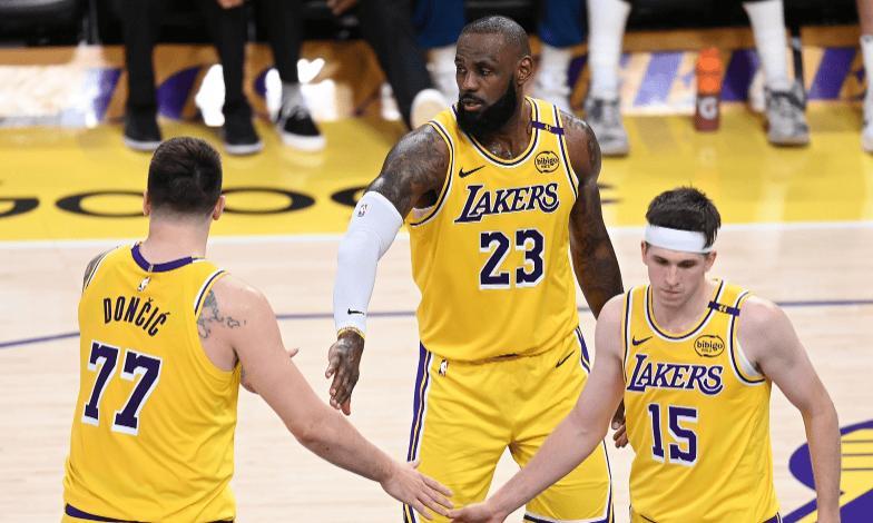 NBA开季雷霆8连胜笑傲江湖，篮网7连败烂到家还盼奇迹？