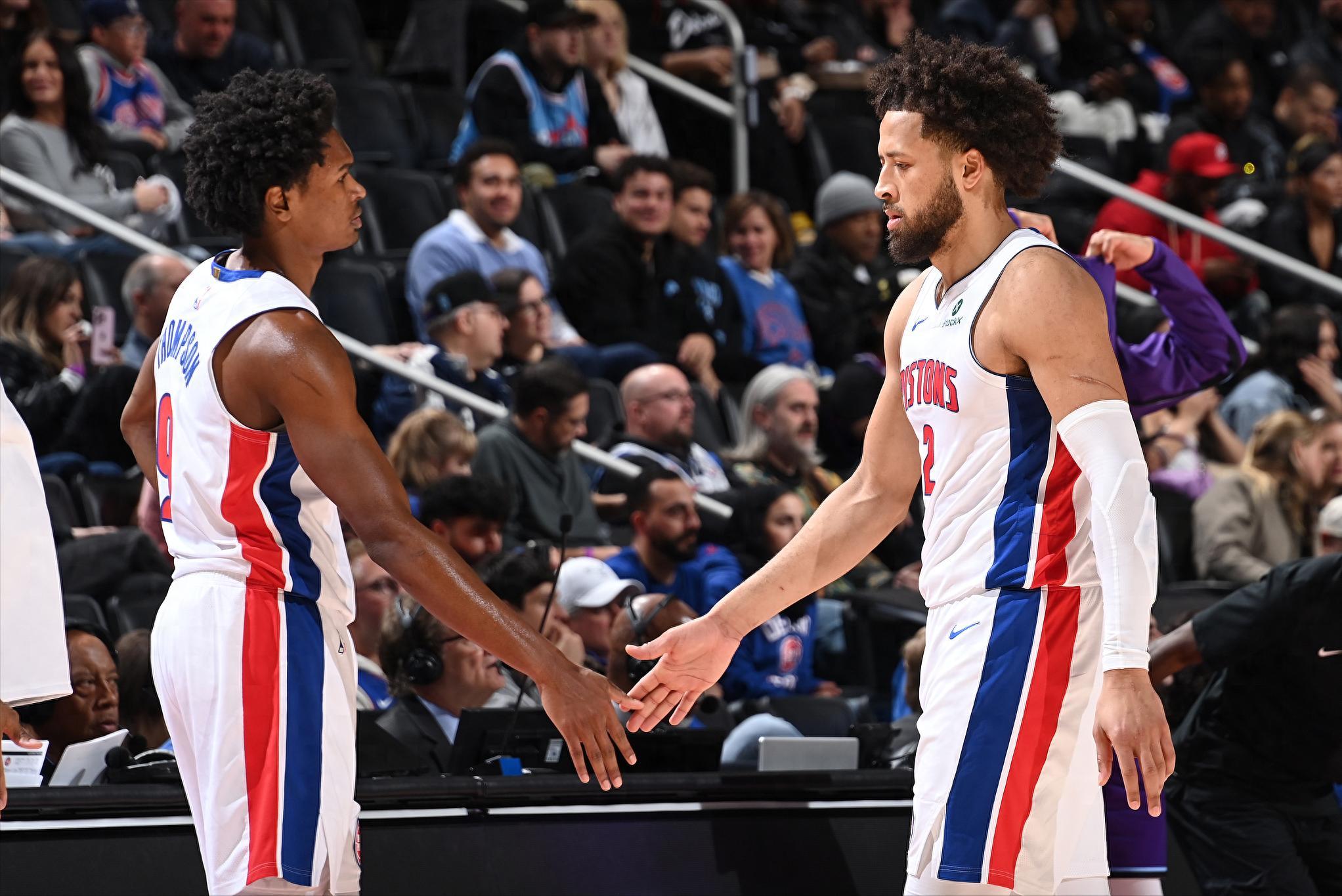 活塞4连胜升东部第2，坎宁安爆31+10甩开风雪哥，杰伦杜伦22+22不愧“小魔兽”