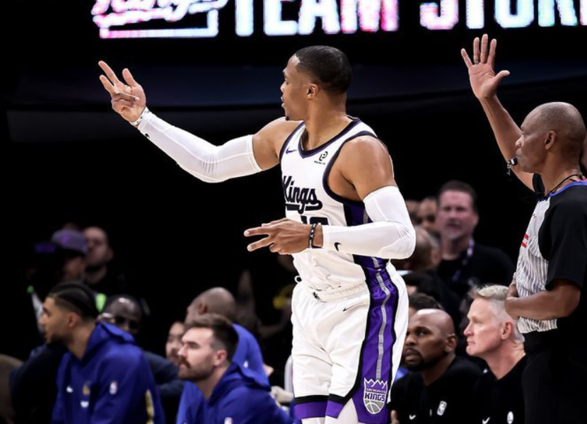 NBA 121-116！国王逆转勇士，勇士更衣室的问题有多大