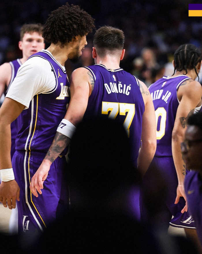 118-116惊险一役，NBA这条新闻把东契奇和湖人写反了