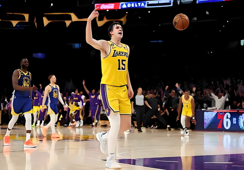 东契奇缺阵，里夫斯爆砍51分，湖人新赛季后场组合打出联盟顶尖水平