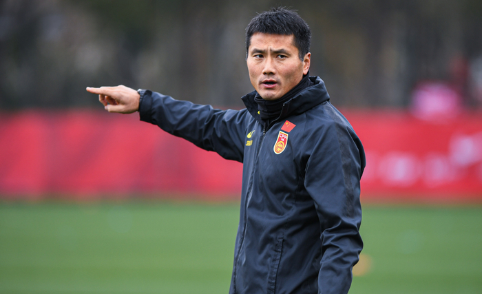 153天选帅终结？国足拍板邵佳一，足协比英超换帅更戏剧