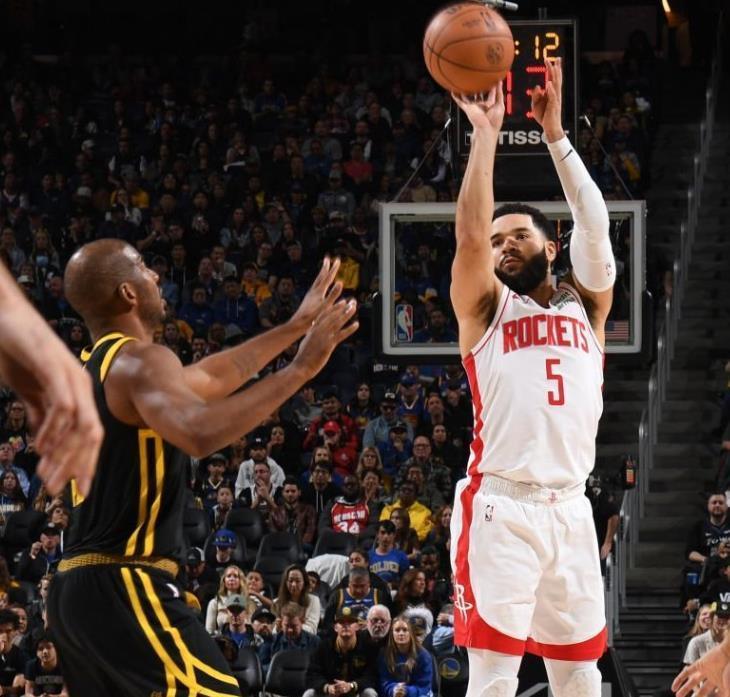 5胜2负？火箭队伤兵满营，乌度卡在NBA还能靠谁逼近竞争力