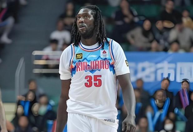 蒙特雷斯·哈雷尔被禁3个月，CBA脸色比篮协还难看