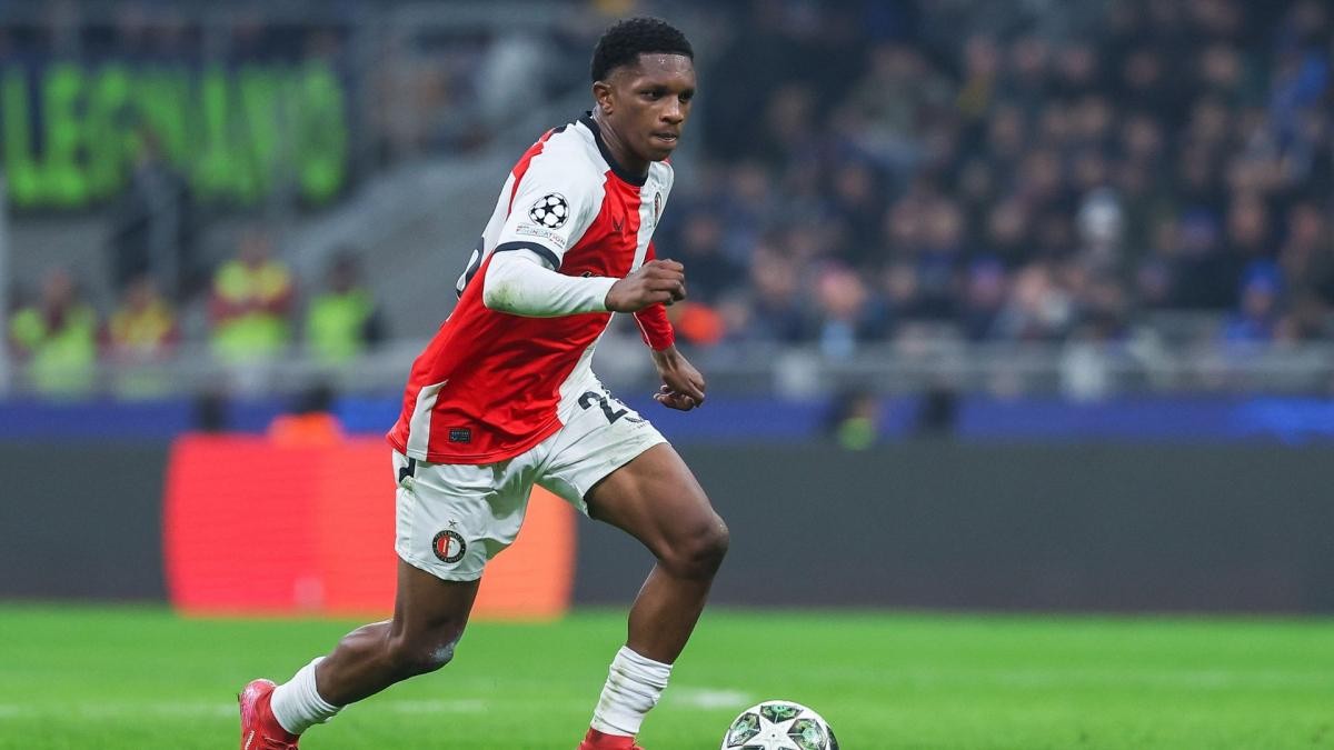 欧联杯1场现场考察，拜仁慕尼黑盯上吉瓦伊罗-里德要不要掏钱？