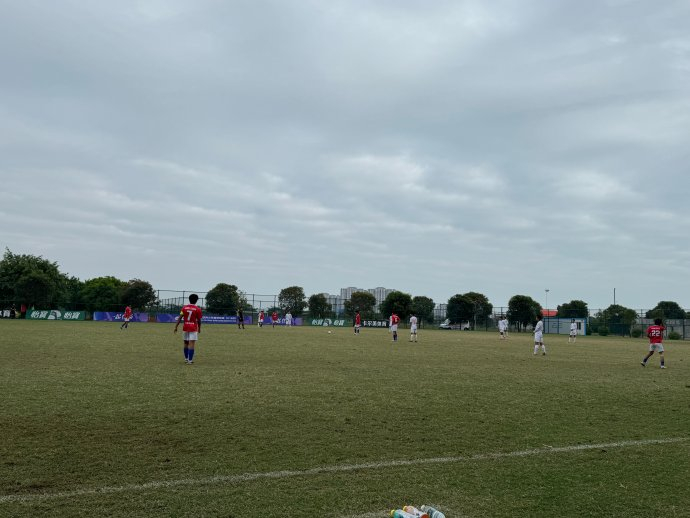 中国足球青少年精英联赛U15组：上海海港7-1碾压，数据扎心又带戏