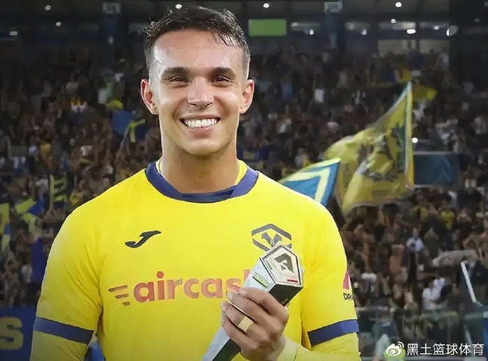 欧冠3连胜压阵，国际米兰要用400万换锋线新芽？