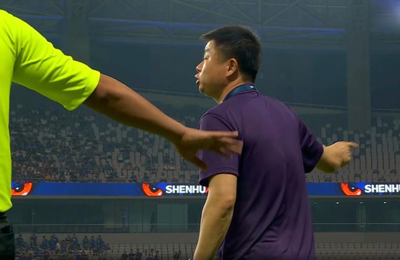 邵佳一当选国足主帅，3个土帅的中超与亚冠现实比数据更刺眼