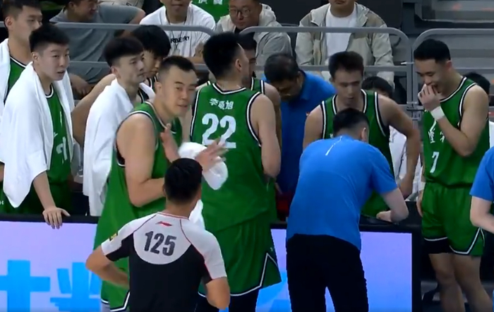 辽宁93-90险胜北京，38岁韩德君复出撑起全运会内线，王少杰21+11却还是输得心累