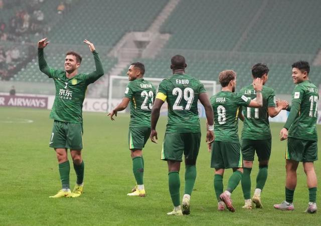 国安3-0豪取亚冠二级联赛首胜，张玉宁开路塞尔吉尼奥二刷救场