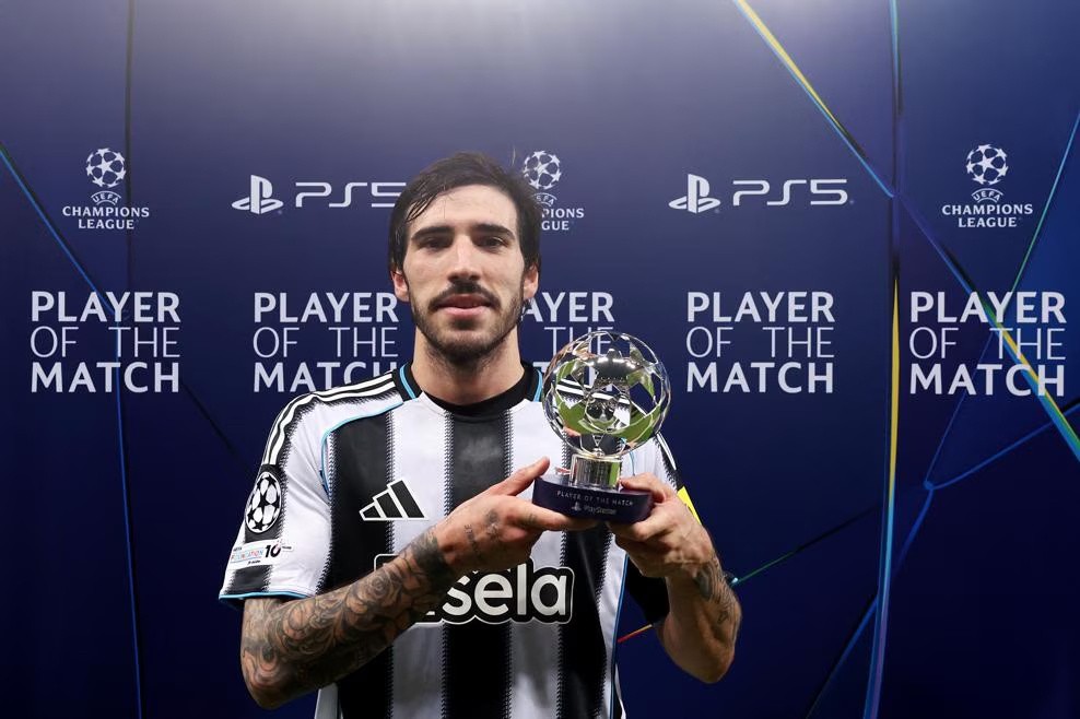 托纳利说不承诺10年，英超纽卡斯尔联要慌不慌？