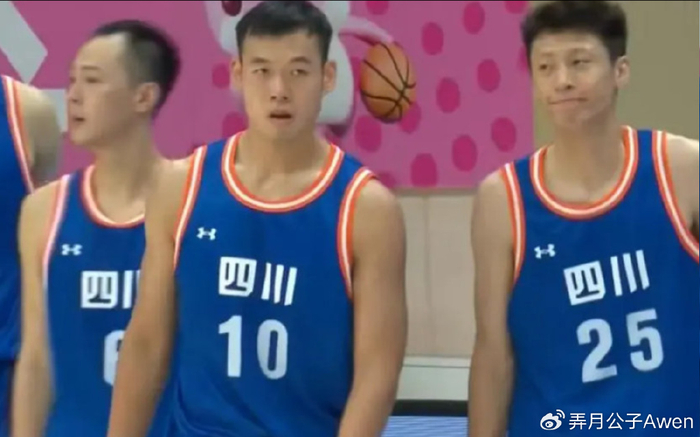 景菡复出3场场均13.7分，四川队全运会有人撑面子但CBA问题更大