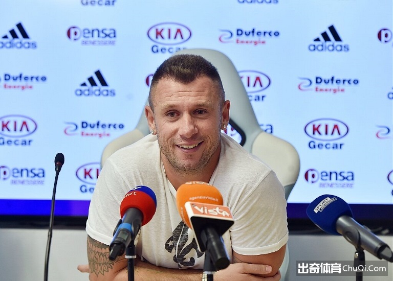 意甲第10轮1比0，AC米兰稳住？卡萨诺说阿莱格里这趟车要下站了