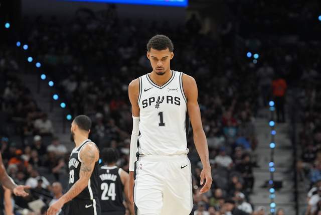 5连胜到2连败：马刺在NBA，文班亚马的mvp梦还能走多远