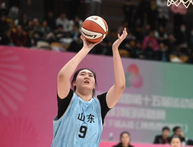 20分钟近30分！张子宇全运会飘过，WCBA真有她的位置还是空谈？