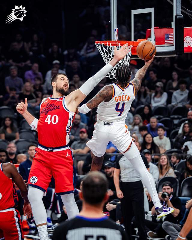 快船队半场51-48领先太阳，哈登缺阵，NBA这替补阵容居然还挺皮？