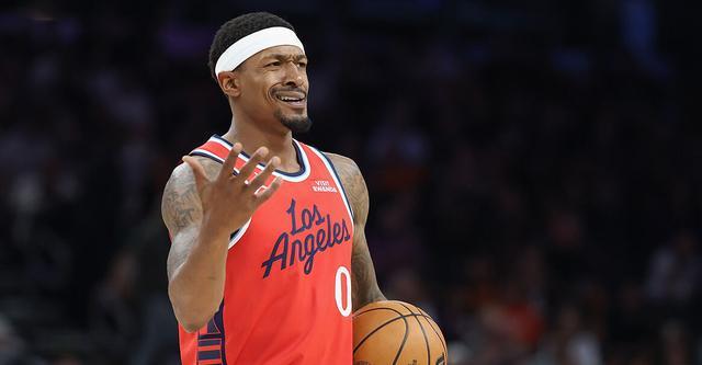 快船队客场115-102输给太阳，比尔20分钟5分，NBA场面比话锋更刺耳