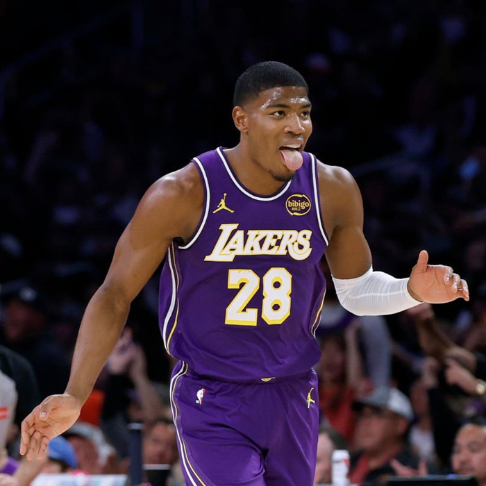 323分钟第2，八村塁在NBA比马克西少7分钟，湖人时间分配能说清楚吗？