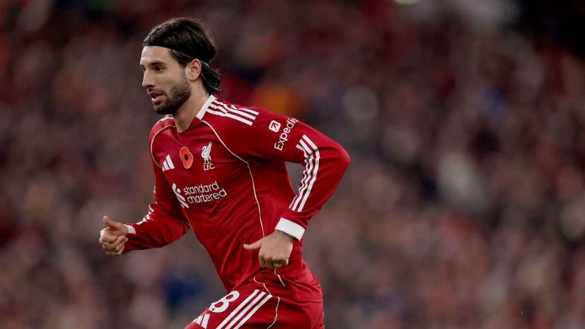 索博斯洛伊说：英超争冠路还长，利物浦落后7分也别急