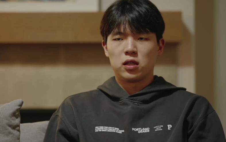 3场零出场+8公斤，杨瀚森在NBA和波特兰开拓者的生存账